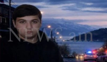 Ընկերը տեսել է, թե ինչպես է մի երիտասարդ մոտենում Արամին, գրկում ու սկսում դանակահարել. մանրամասներ Սևանի սպանությունից