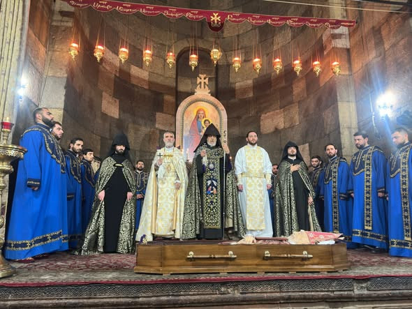 Կատարվել է Տ. Տաթև արքեպիսկոպոս Սարգիսյանի հուղարկավորության արարողությունը. Մայր Աթոռ