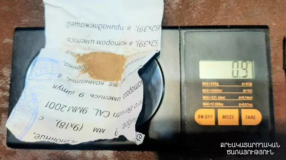 Փաստաբանը փորձել է թմրամիջոց տանել «Նուբարաշեն» ՔԿՀ. նրան ձերբակալել են