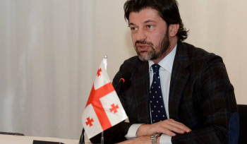 Թբիլիսիի քաղաքապետը Աբու Դաբիից չի կարողանում մեկնել Վրաստան