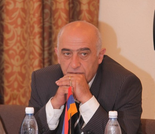 Դատախազությունը պահանջում է ՀՀ ԱԺ նախկին պատգամավոր Էռնեստ Սողոմոնյանից բռնագանձել Հյուսիսային պողոտայում գտնվող 2 բնակարան
