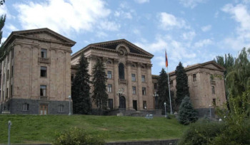 ԱԺ-ում հայտարարությունների ժամ է․ ուղիղ