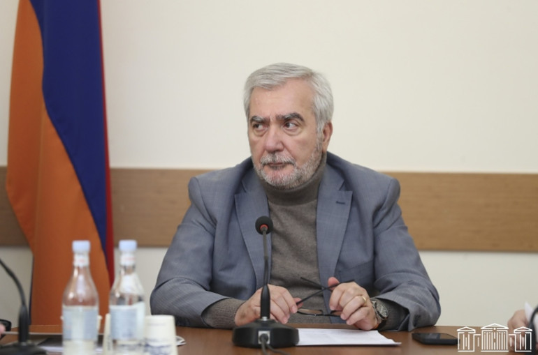 Դավիթ Տոնոյանն ասում էր՝ գամ, ուղիղ եթերով բանավիճեմ Նիկոլ Փաշինյանի հետ, սա շոուի հարթակ չի. Անդրանիկ Քոչարյան