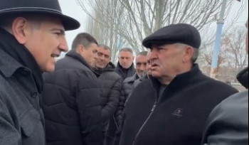 Չենք կարող մանկապարտեզը նենց սարքել, որ բոլորիդ հայաթում լինի․ Փաշինյանը Մարալիկում վեճի բռնվեց քաղաքացիների հետ