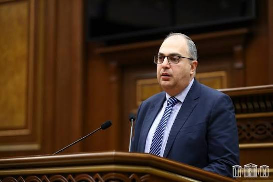 Խաչատուրյանը Սահմանադրական դատարանի դատավորի պաշտոնում առաջադրել է Վլադիմիր Վարդանյանի թեկնածությունը