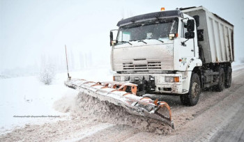 Սևանի, Մարտունիի, Ճամբարակի, Դիլիջանի, Թալինի, Արթիկի, Աշոցքի, Սպիտակի, Սիսիանի տարածաշրջաններում և Վարդենյաց լեռնանցքում ձյուն է տեղում
