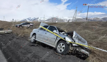 Սևան-Մարտունի-Գետափ ավտոճանապարհի Լճաշեն բնակավայրի վարչական տարածքում բախվել են «Toyota» և «Opel» մակնիշի ավտոմեքենաները