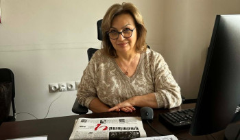 Ենթադրում եմ, որ երբ իմ քննադատությունը զայրացրել է «վսեմաշուք վարչապետին», հատուկ հրահանգ է իջեցրել իրավապահներին, թե մի բան գտեք, այդ կնոջ բերանը փակեք. Արմինե Օհանյան
