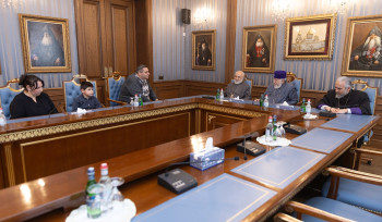Հայոց Կաթողիկոսն ընդունել է Հնդկաստանում բուժումն ավարտած  Արցախյան պատերազմի մասնակից Արտաշես Ամիրյանին