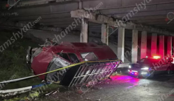 Արմավիրի մարզում «Ford Transit»-ը ընկել է կամրջից