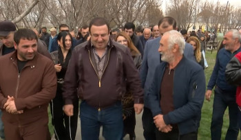 Անմշակ հողեր, ոռոգման ջրի խնդիր, փլված մարզադահլիճներ և վարկեր․ Գագիկ Ծառուկյանի հետ հանդիպմանը համայնքների բնակիչները խոսել են իրենց խնդիրների մասին (տեսանյութ)