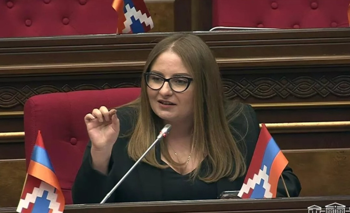 էս հո Հարրի Փոթե՞րը չի, որ Վոլդեմորտի անունը չեն տալիս, մի՛ վախեցեք, այդքան սարսափելի չէ, ասեք՝ Ռուսաստան․ Քրիստինե Վարդանյան