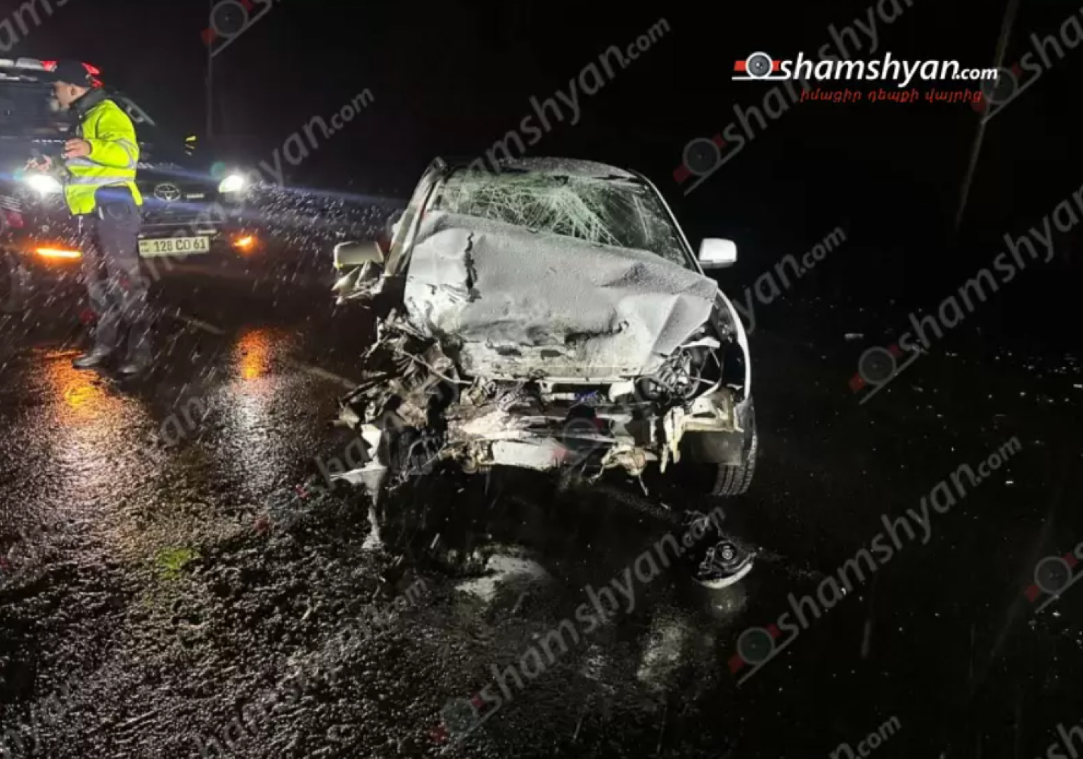 Ծովագյուղ-Շորժա-Վարդենիս ավտոճանապարհի խաչմերուկում բшխվել են «Lada Priora»-ն և «Ford Transit»-ը․ կա վիրավnր