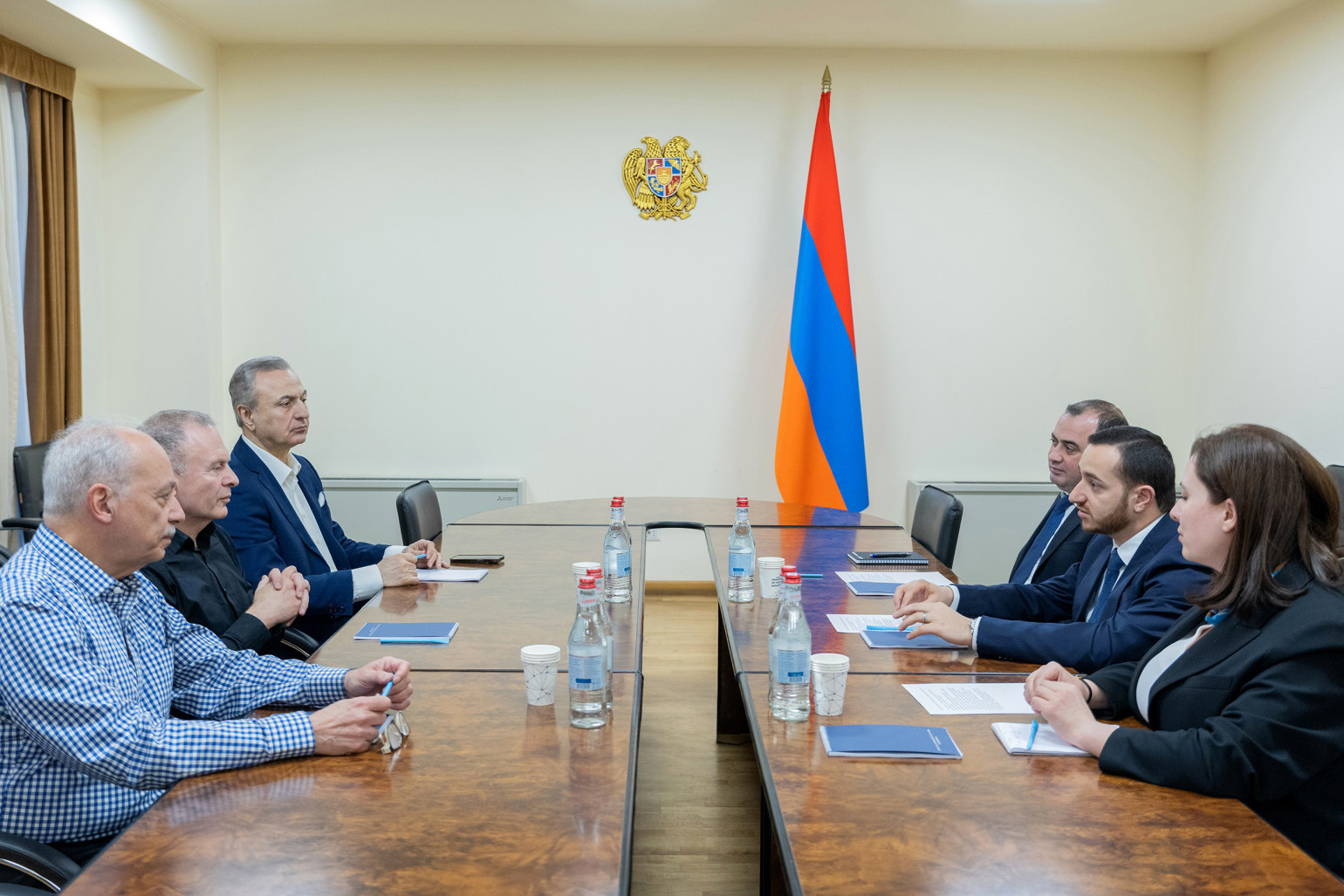 Մխիթար Հայրապետյանն ընդունել է «Synopsys» ընկերության ճարտարագիտական գերազանցության խմբի ավագ փոխնախագահին