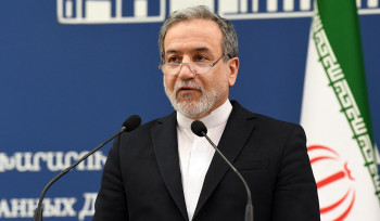 Կամուրջների պայթեցումն իրանցիներին չի ստիպի հանձնվել. Արաղչին արձագանքել է Թրամփի սպառնալիքներին