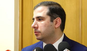 Էդուարդ Հակոբյանը պնդում է, որ վարչապետ Նիկոլ Փաշինյանից որևէ հրահանգ չի ստացել՝ Սամվել Կարապետյանի բիզնեսներում ստուգումներ անցկացնելու համար