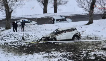 «Nissan Murano»-ն դուրս է եկել երթևեկելի գոտուց, հայտնվել ձորում. ՊՆ 4 ծառայող տեղափոխվել է ԲԿ