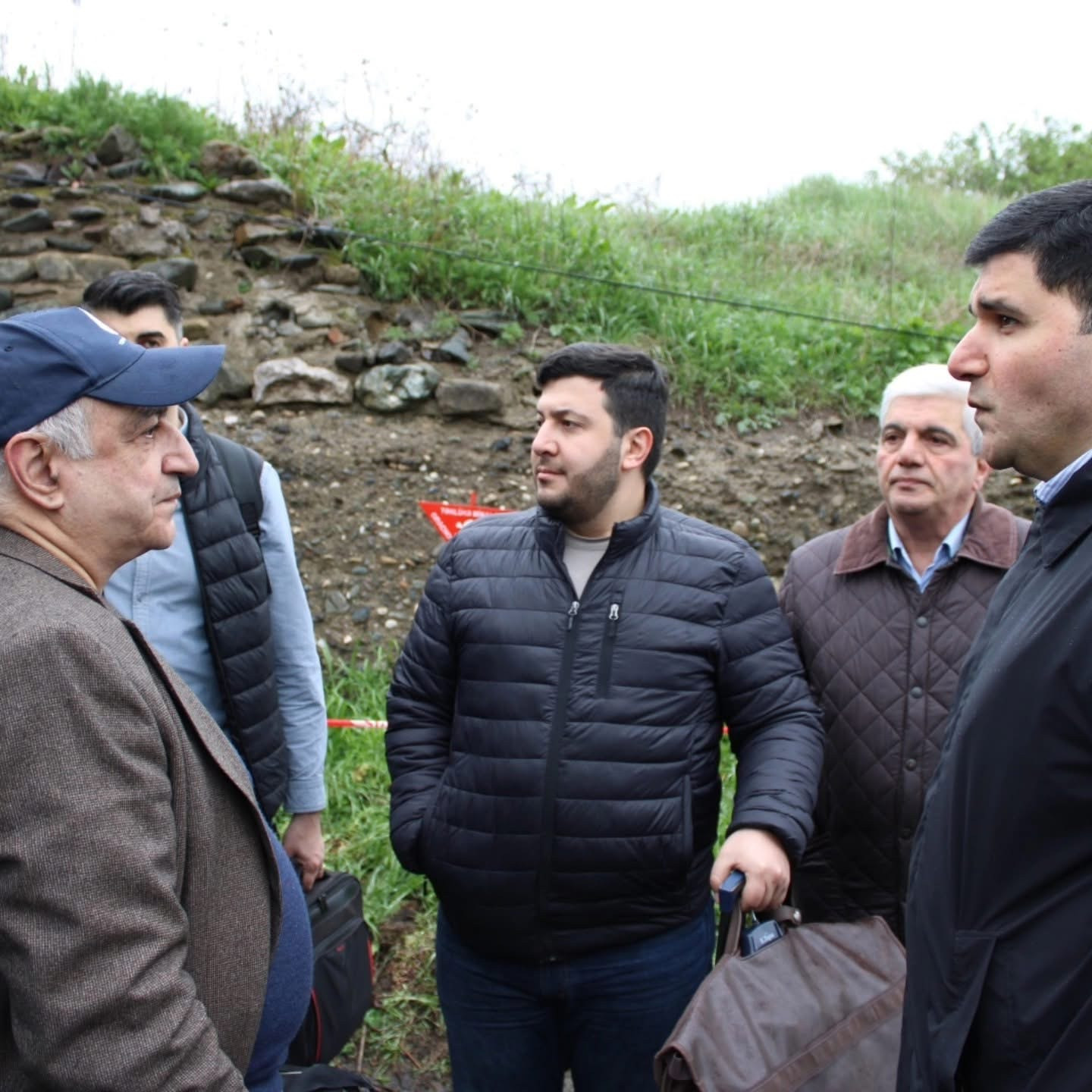 Նայե՛ք նրանց ուշադիր․ նրա՛նց ուսերին է դրված փաշինյանական խաղաղության ծանր բեռը. Նարինե Մանուկյան