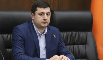 Սրա-նրա ձեռքի գործիք եք դարձել՝ ՀՀ շահը զոհաբերելով այլոց առաջնահերթություններին, ու դեռ խոսում են, ուրախ-զվարթ վազվզում․ Տիգրան Աբրահամյան