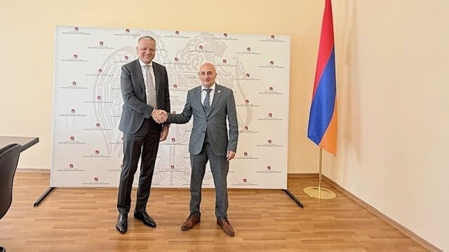 Վասիլիս Մարագոսը հյուրընկալվել է Հայաստանի կենտրոնական ընտրական հանձնաժողովում