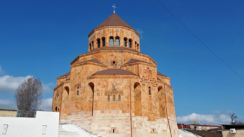 Չեմ կարծում, թե մենք դա կդարձնենք միջազգային քննարկումների առարկա. Փաշինյանը՝ Ստեփանակերտի Սուրբ Աստվածամոր Հովանի մայր տաճարի ավերման մասին