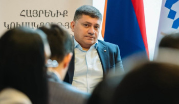 Դատարանն այսօր 3 ամսով երկարացրեց Խաչիկ Գալստյանի տնային կալանքը