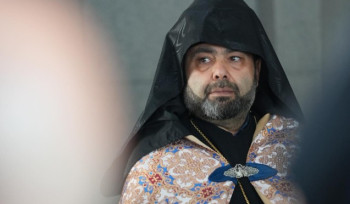 Հայը չի կոտրվում, հայը չի նահանջում, հայը շարունակում է ապրել. Արագածոտնի թեմի առաջնորդ