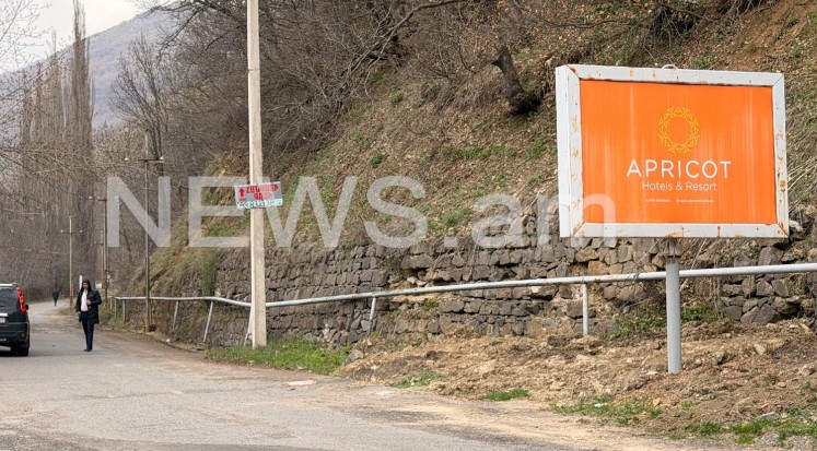 Շահին Մուստաֆաևի գլխավորած պատվիրակությունը գտնվում է Աղվերանում․ հյուրանոց տանող ճանապարհը ոստիկաններն արգելափակել են