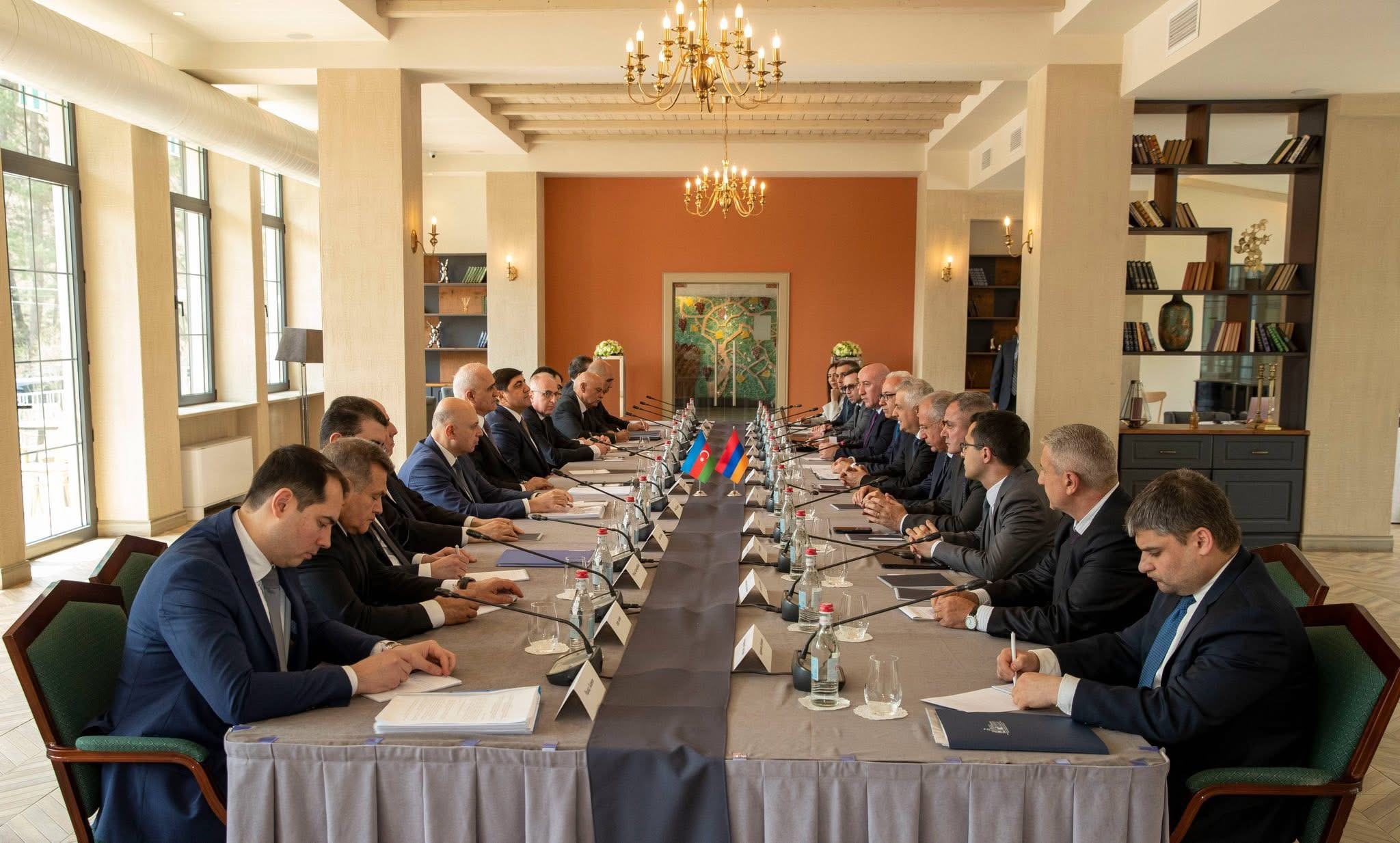 Աղվերանում տեղի է ունեցել ՀՀ-Ադրբեջան սահմանազատման հանձնաժողովի նիստ, հանդիպել են նաև 2 կողմերի գործարարները