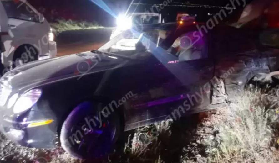 Սուրենավանում բախվել են «Mercedes»-ը և «Nissan Rogue»-ը․ վերջինի վարորդը եղել է ոչ սթափ և մեկ տարով զրկված վարելու իրավունքից