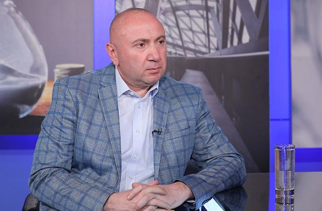 Տխրահռչակ Մակրոնին ՀՀ–ն ու ՀՀ քաղաքացիները չեն հետաքրքրում այնպես, ինչպես Արցախն ու արցախցիները չէին հետաքրքրում, իրեն հակառուսականություն է պետք, որն իրականացնում է Նիկոլի միջոցով․ Թևանյան