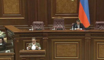 Տեսե՞լ եք, ոնց են բերման ենթարկվում սրբազանները, բլոգերները, ու ո՞նց են բերման ենթարկվում անչափահասների նկատմամբ բռնաբարության մեջ կասկածվողները․ Քրիստինե Վարդանյան