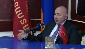 Մենք ոչ արկածախնդիր ենք, ոչ խելապակաս, որ ասենք՝ սկսում ենք զրոյական կետից․ Անդրանիկ Թևանյանի ասուլիսը