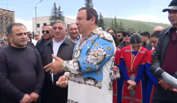 Գագիկ Ծառուկյանը Հրազդանում է, հանդիպել է բնակիչների հետ (տեսանյութ)