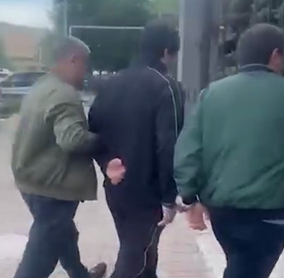 Քրեական ոստիկանները զենքի գործադրմամբ խուլիգանության մեղադրանքով հետախուզվողի են հայտնաբերել