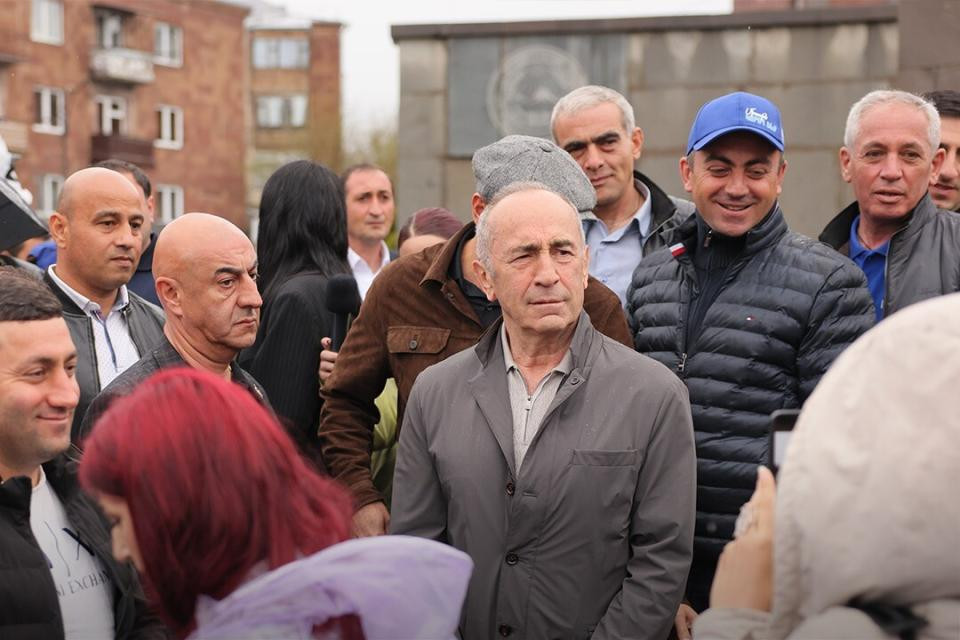 «Հայաստան» դաշինքը քարոզարշավ է անցկացրել Արթիկում և Երևանում