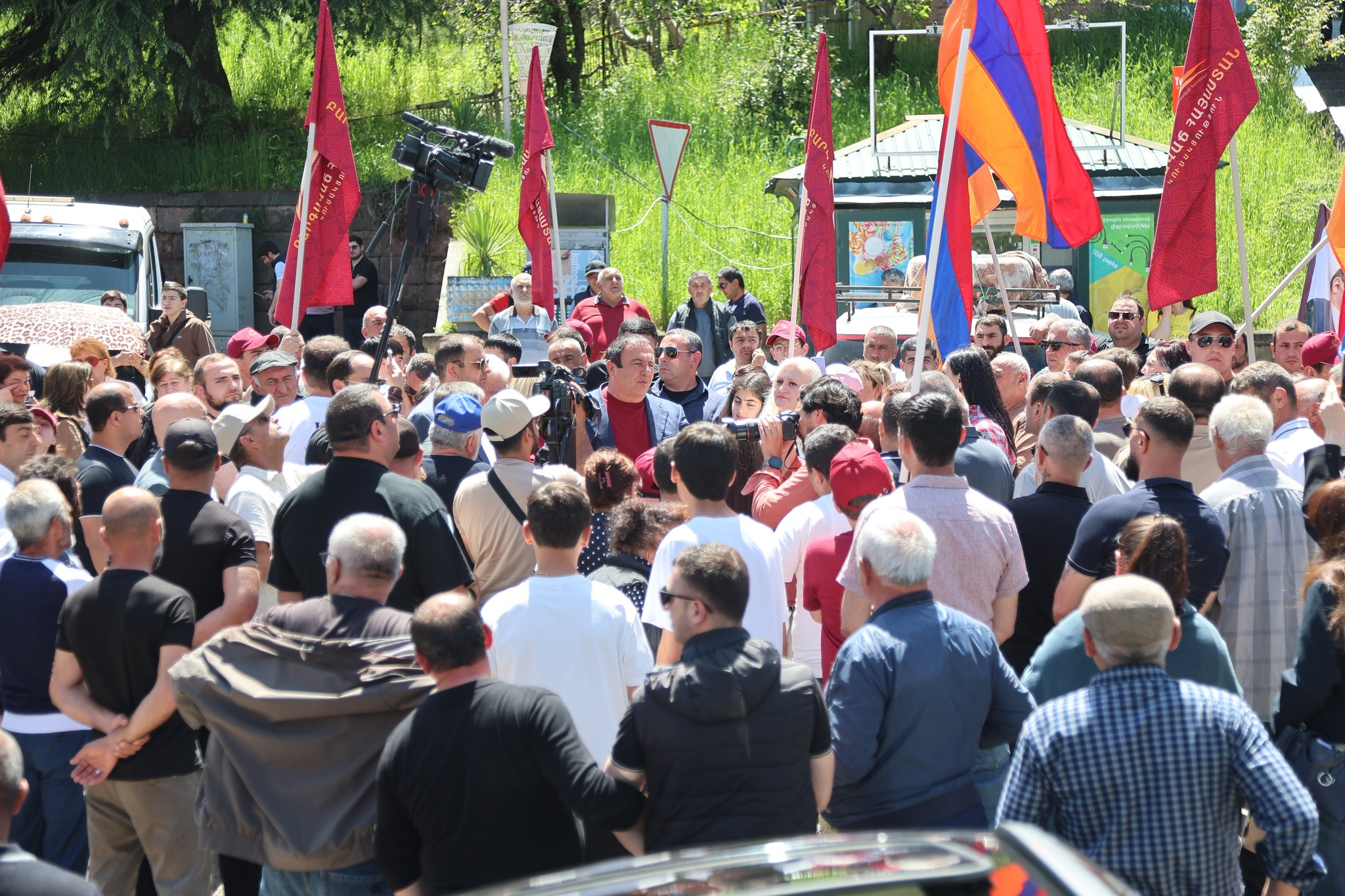 Քարոզարշավի առաջին շաբաթվա ընթացքում ամենաբարձր անձնական ռեյտինգի աճն ապահովել է Գագիկ Ծառուկյանը․ «Նախընտրական զարգացումների մոնիտորինգ» նախաձեռնություն