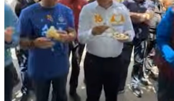 Փաշինյանը կրկին ճաշում է. «Վա՛յ, ապրեք, հա, առավոտից բան չէի կերել»