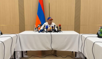 Փաշինյանը պատասխանում է լրագրողների հարցերին․ ուղիղ