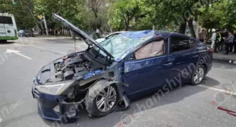 «Գրանդ Սպորտ»-ի խաչմերուկում բախվել են «Jeep Compass»-ը, «Hyundai»-ն, «BYD»-ն