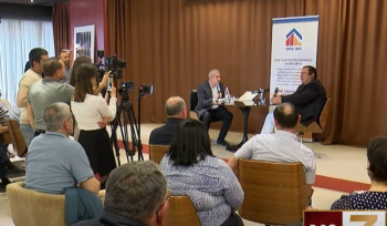 Տարեկան մինչև 60 մլն շրջանառություն ունեցող բիզնեսները պետք է ազատվեն շրջանառության հարկից․ Գագիկ Ծառուկյանը հանդիպել է փոքր և միջին բիզնեսի ներկայացուցիչների հետ (տեսանյութ)
