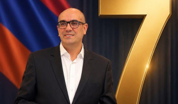 Վարչապետն ամեն օր անոնսավորում է ինչ-որ բան «խլելու» մասին, դա կործանարար է տնտեսության համար. Հրաչյա Ռոստոմյանի բաց խոսակցությունը բիզնեսի հետ