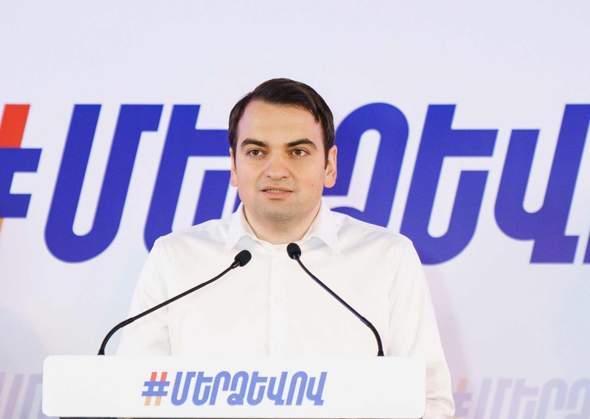 Քաոս չի լինելու, լինելու է լեգիտիմ անցում, եթե լեգիտիմությունը կորցրած իշխանությունը փորձի ինչ-որ բան անել, ստանալու է հայ ժողովրդի պատասխանը, երևանյան փողոցը միշտ իր խոսքը սիրուն ասել է. Նարեկ Կարապետյան