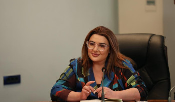 Ընդդիմությանը ստախոսության մեջ մեղադրում է մի իշխանության ներկայացուցիչ, որի կառավարման վերջին ութ տարիները դարձել են ստի, կեղծիքի և չկատարված խոստումների խորհրդանիշ․ Իվետա Տոնոյանը՝ Արայիկ Հարությունյանին
