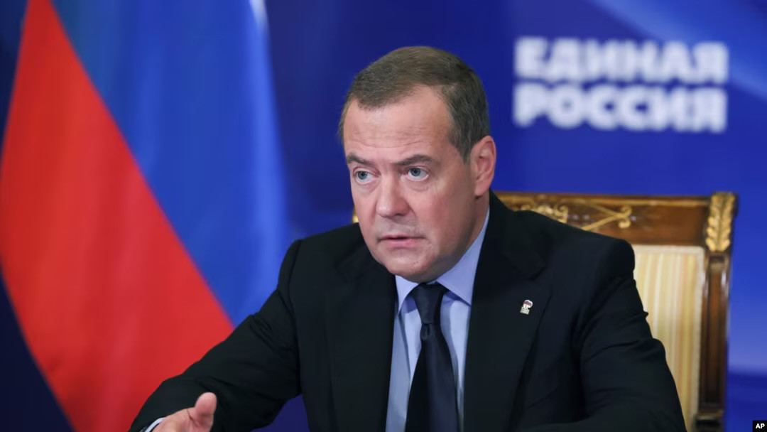 Փաշինյանը ցանկանում է շարունակել օգտվել ԵԱՏՄ արտոնություններից՝ գումար վաստակելով Ռուսաստանի և միության մյուս երկրների հաշվին. Մեդվեդև