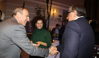 Սուքիասյանները 46 մլն դրամով տիրացել են Կենտրոնում գտնվող հողամասին, այդ թվում՝ մայթի մի մասին. «Հետք»