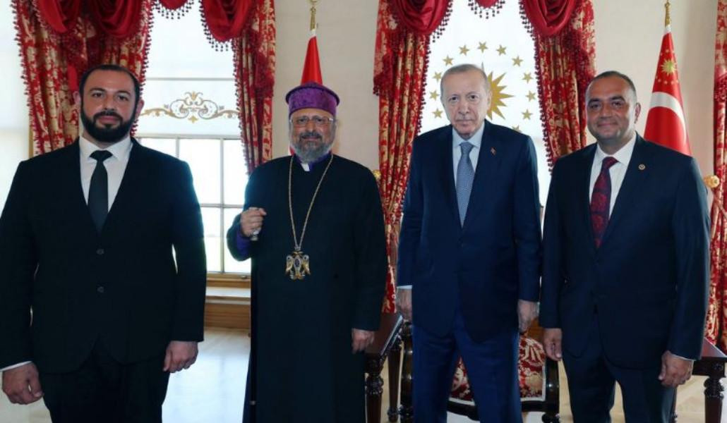 Սահակ Բ Պատրիարքը հանդիպել է Էրդողանի հետ