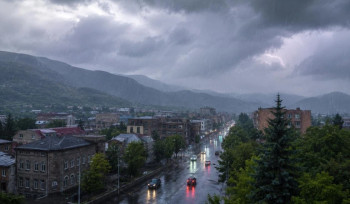 Առաջիկա ժամերին Վանաձորում սպասվում են անձրևներ, ամպրոպ, հնարավոր է նաև կարկուտ․ Լևոն Ազիզյան