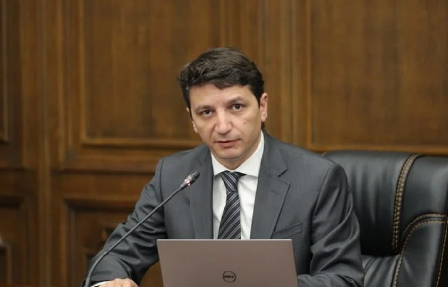 Կառավարության համար առաջնահերթ է պահպանել պարտքի բեռը 50 տոկոսից ներքև շրջանակում․ Վահե Հովհաննիսյան