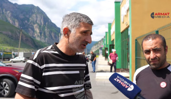 «Կառավարությունից մեկը թող գա, 22 օր մեքենայի մեջ քնի». Լարսում անելանելի վիճակում հայտնված վարորդներն ահազանգում են (Տեսանյութ). Armat Media
